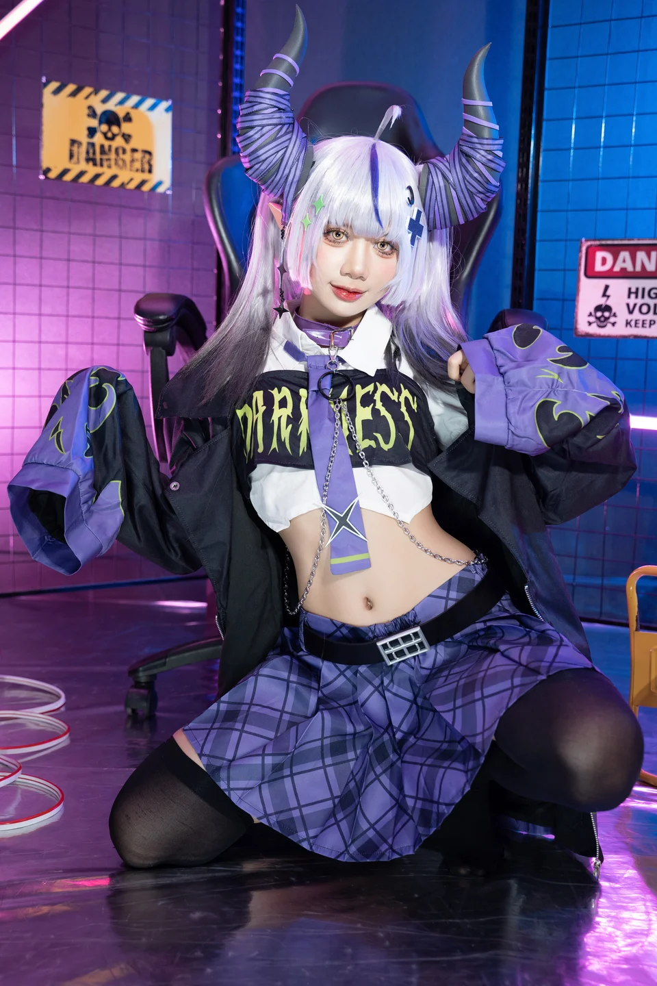 Coser@PoppaChan - No.150 Laplus in new outfit (162 photos + 11 videos) - Preview 4
